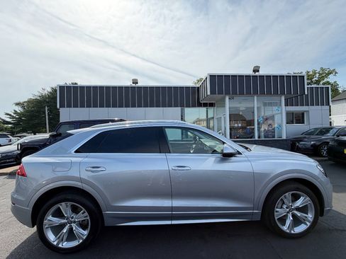 Used 2019 Audi Q8 Premium Plus w/ Premium Plus AWD/4WD image 9