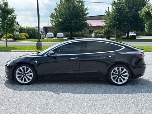 Used 2020 Tesla Model 3 Long Range AWD/4WD image 4
