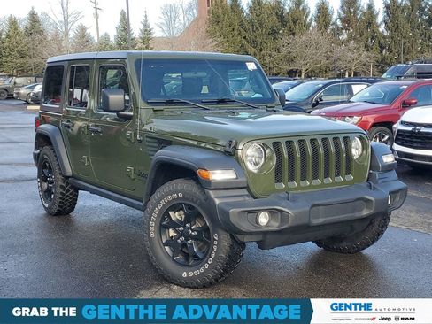 Used 2021 Jeep Wrangler Unlimited Sport AWD/4WD image 28