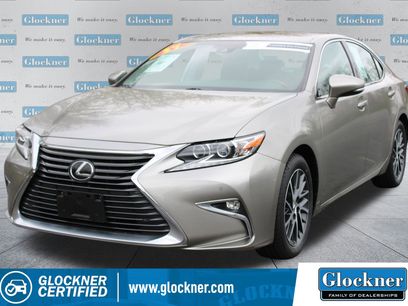 Used 2017 Lexus ES 350 w/ Luxury Package