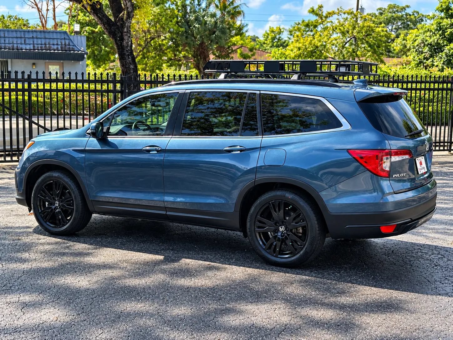 Used 2021 Honda Pilot Special Edition image 4
