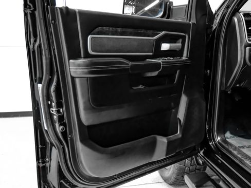 Used 2020 RAM 2500 Big Horn w/ Level 2 Equipment Group AWD/4WD image 50