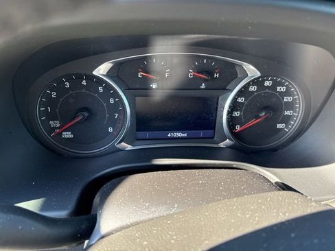 Used 2021 GMC Acadia SLT w/ LPO, Floor Liner Package image 12