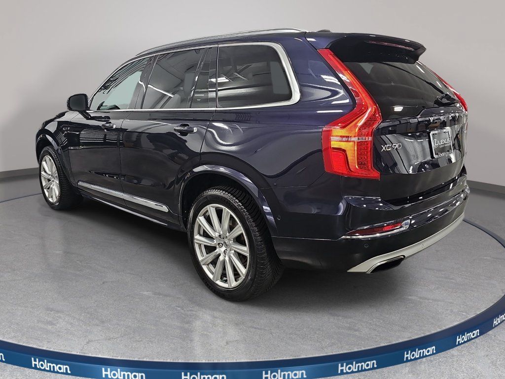 Used 2017 Volvo XC90 T6 Inscription w/ Vision Package AWD/4WD image 8
