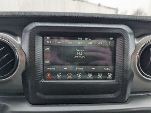 Used 2021 Jeep Wrangler Unlimited Sport image 16