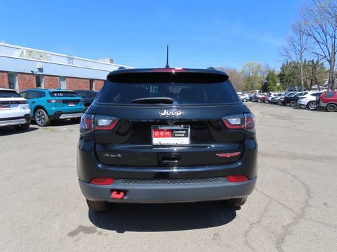 Used 2022 Jeep Compass Trailhawk w/ Trailhawk Elite Group image 5