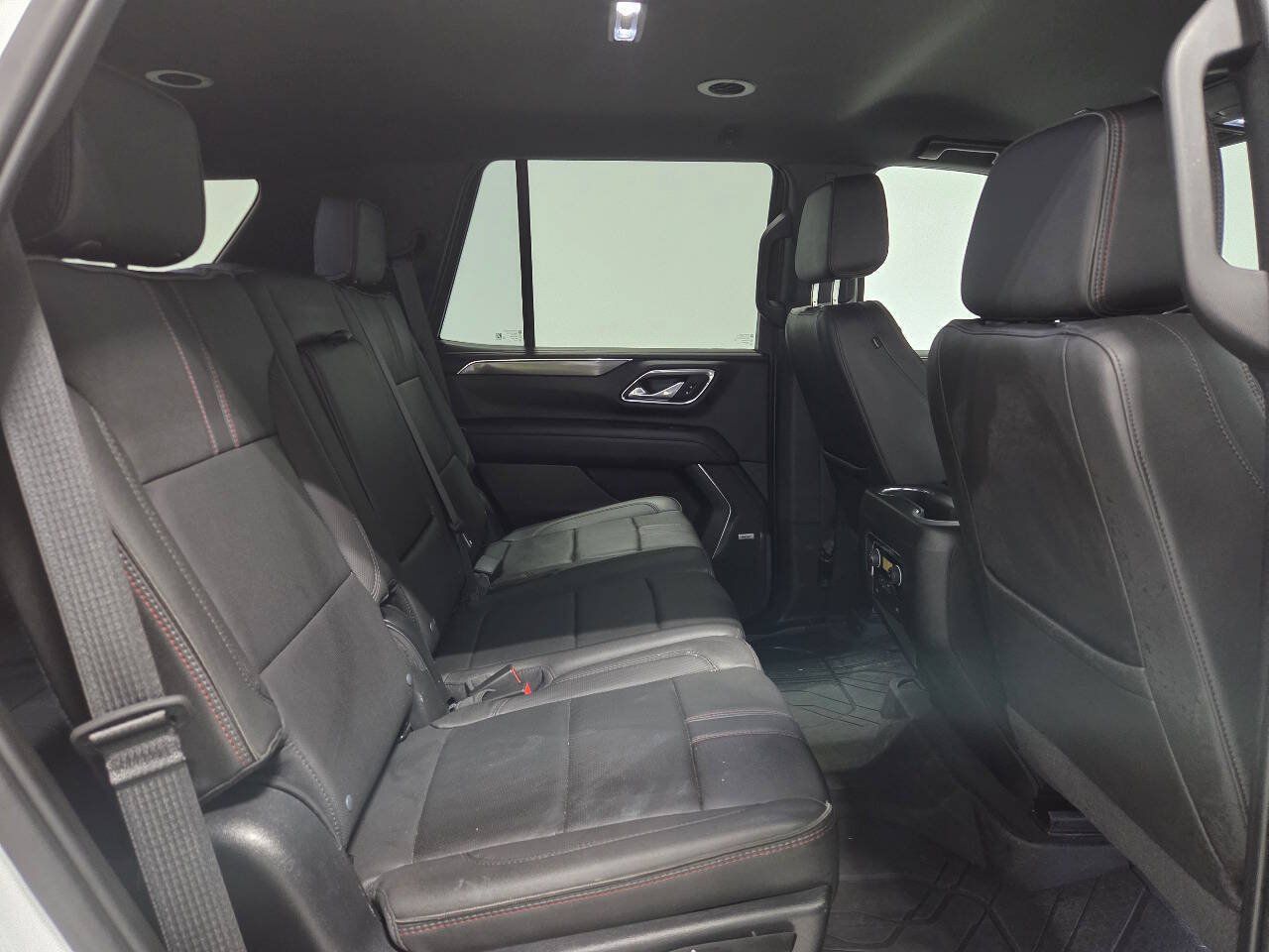 Used 2023 Chevrolet Tahoe RST w/ Max Trailering Package AWD/4WD image 17