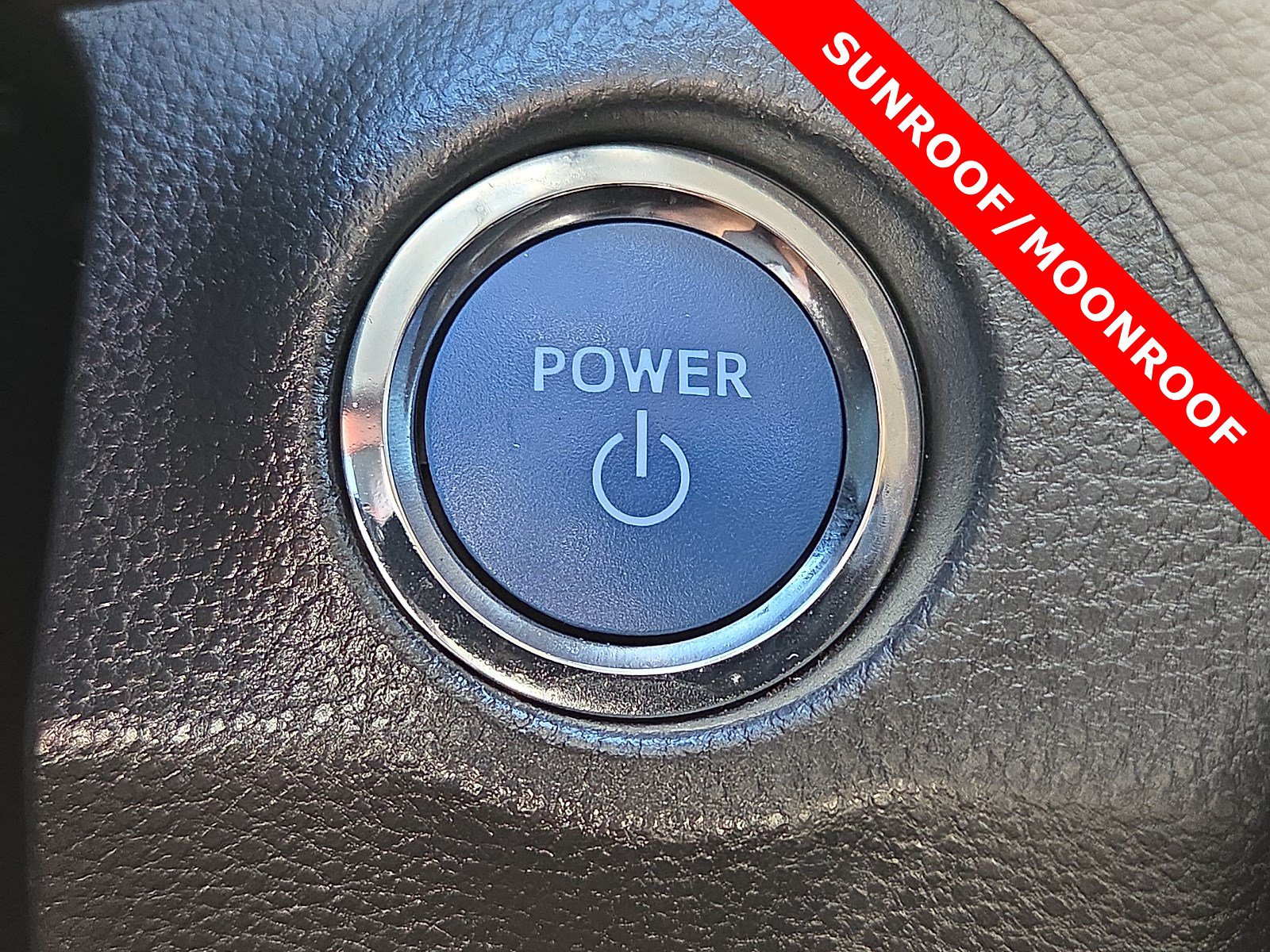 Used 2022 Toyota RAV4 XLE w/ Convenience Package AWD/4WD image 20