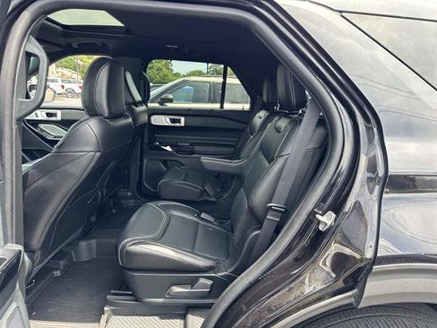 Used 2023 Ford Explorer ST w/ Equipment Group 401A AWD/4WD image 10