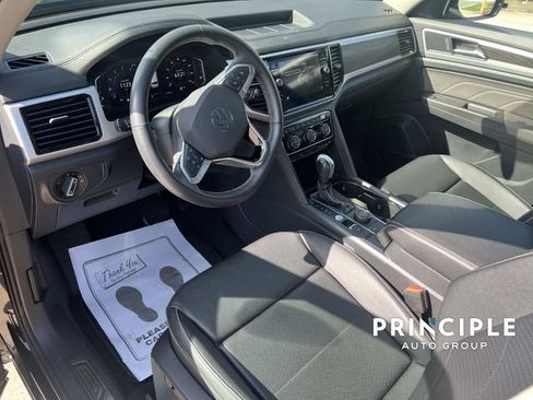 Used 2023 Volkswagen Atlas SE AWD/4WD image 13