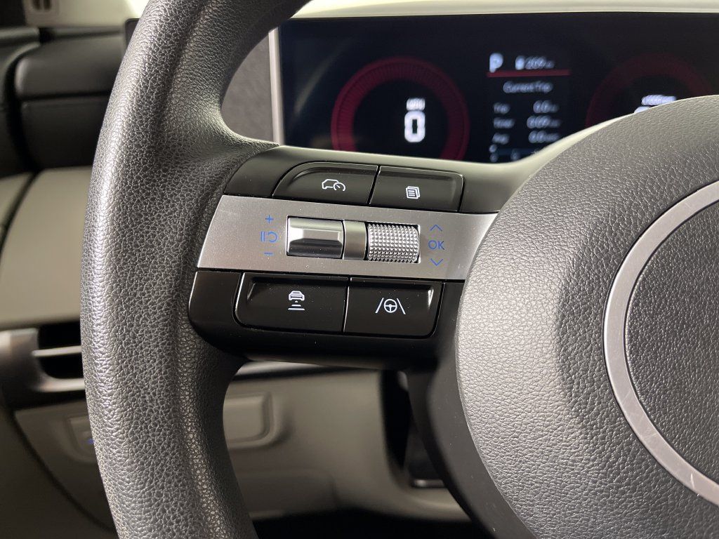 Certified 2025 Hyundai Tucson SEL FWD image 29