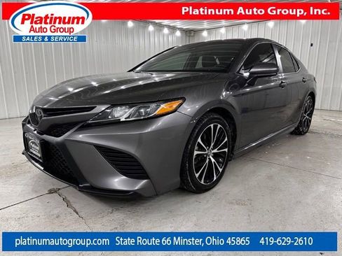 Used 2018 Toyota Camry SE image 47