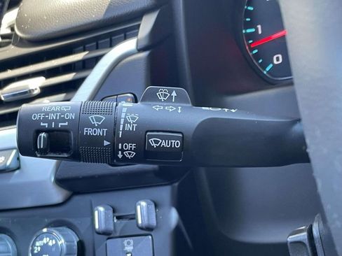 Used 2019 GMC Yukon SLT w/ Graphite Performance Edition image 25