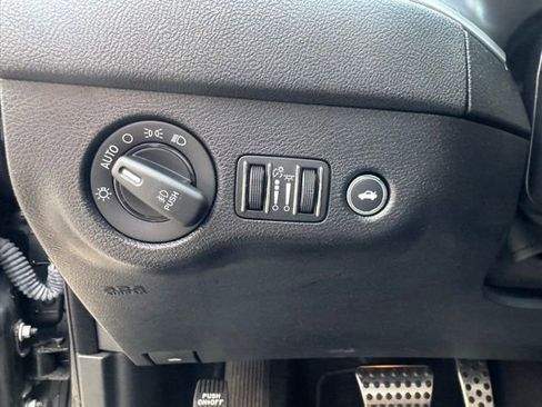 Used 2021 Dodge Charger GT w/ Blacktop Package image 27