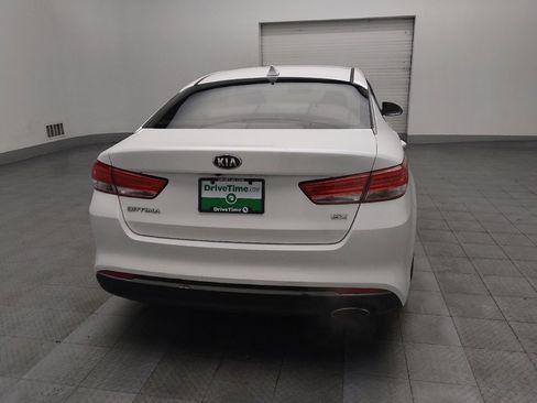Used 2016 Kia Optima EX image 7