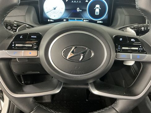 Certified 2024 Hyundai Santa Cruz Limited AWD/4WD image 13