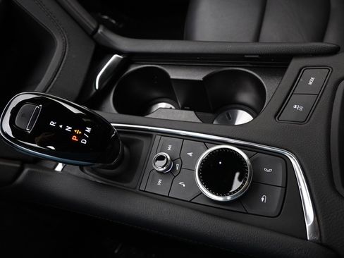 Certified 2025 Cadillac XT5 Premium Luxury image 31