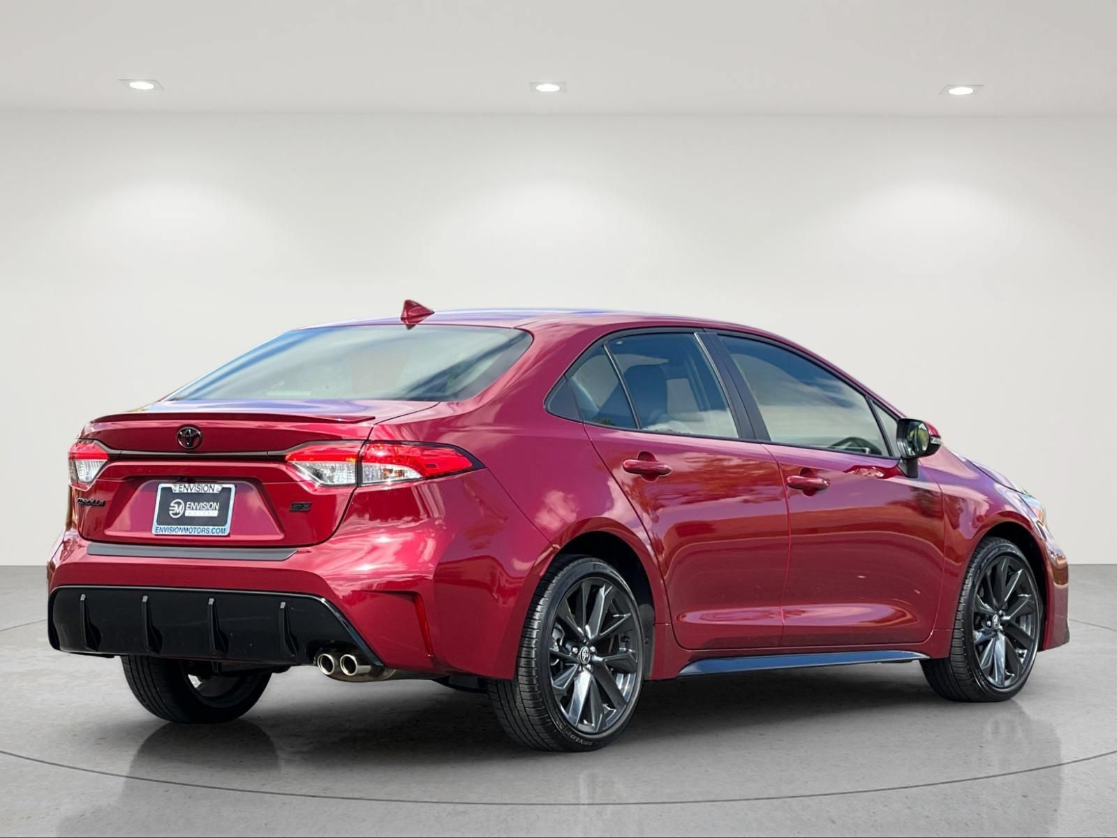 Used 2026 Toyota Corolla SE FWD image 5