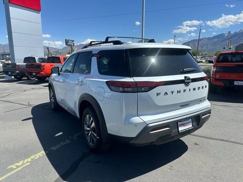 New 2026 Nissan Pathfinder SL AWD/4WD image 8