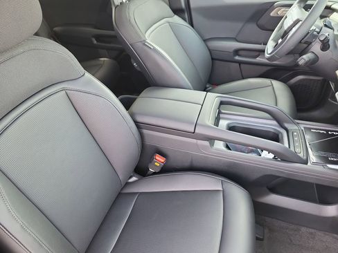 New 2027 Kia Telluride S image 16