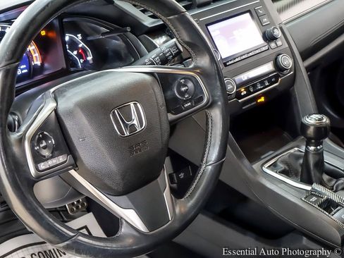 Used 2018 Honda Civic Sport image 15