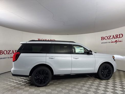 New 2025 Ford Expedition Platinum w/ Stealth Appearance Package image 8