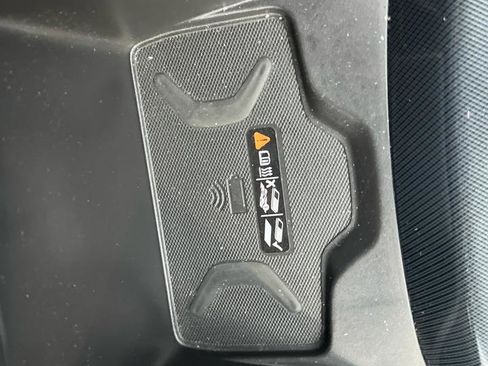 Used 2021 Chevrolet Colorado Z71 image 25