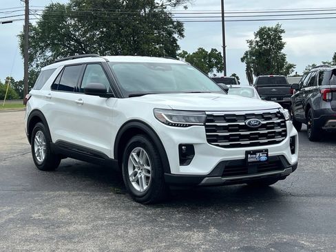 New 2026 Ford Explorer Active w/ Active Comfort Package RWD image 7