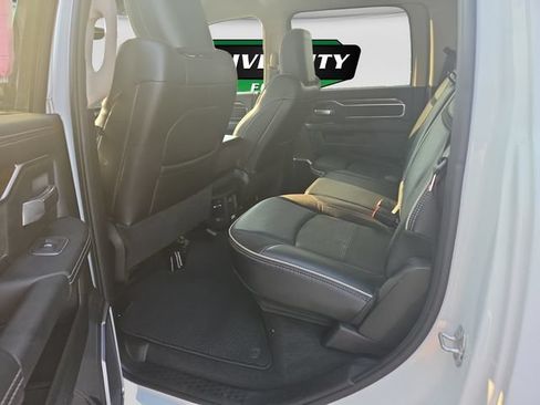 Used 2024 RAM 2500 Laramie w/ Safety Group AWD/4WD image 9