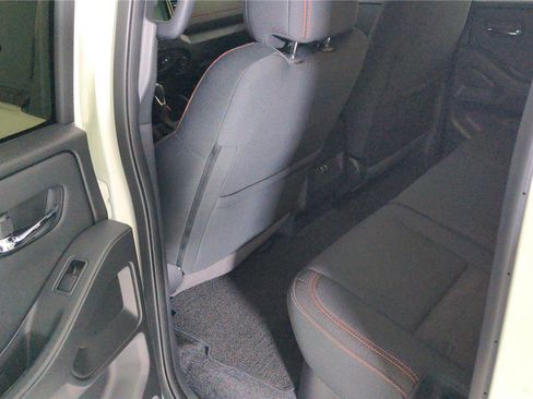 Used 2022 Nissan Frontier PRO-4X w/ Off-Road Protection Package image 17