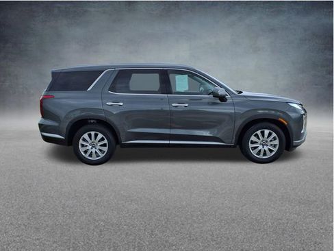 Used 2025 Hyundai Palisade SEL FWD image 9