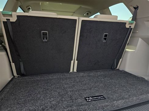 New 2025 Volkswagen Atlas SEL Premium R-Line image 14