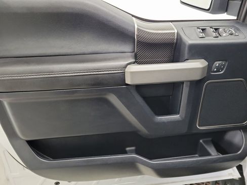 Used 2019 Ford F150 Raptor w/ Equipment Group 802A Luxury image 18