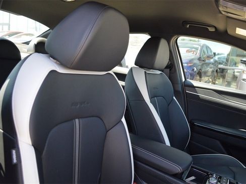 Used 2025 Kia K5 GT-Line image 19
