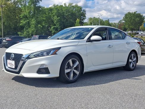 Used 2022 Nissan Altima 2.5 SL image 3