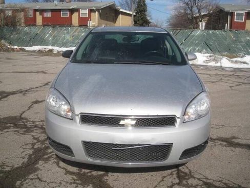 Used 2014 Chevrolet Impala LTZ FWD image 2