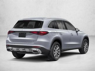Used 2026 Mercedes-Benz GLC 300 video 2