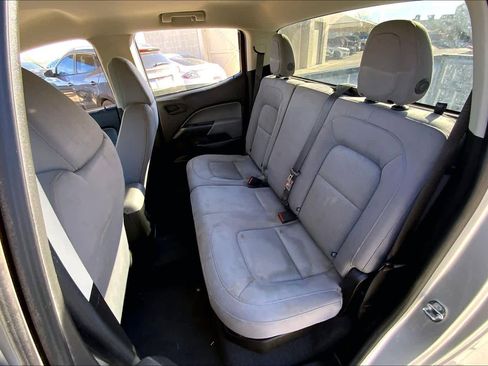 Used 2020 Chevrolet Colorado W/T w/ WT Convenience Package image 20