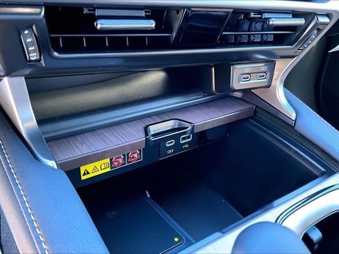 New 2026 Lexus RX 450h AWD image 14