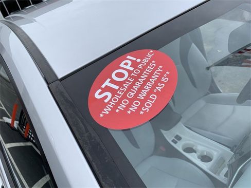 Used 2017 Toyota Prius One image 36