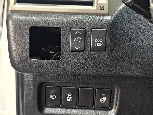 Used 2015 Lexus GX 460 Luxury AWD/4WD image 14