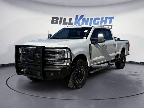 Used 2024 Ford F250 Platinum image 1