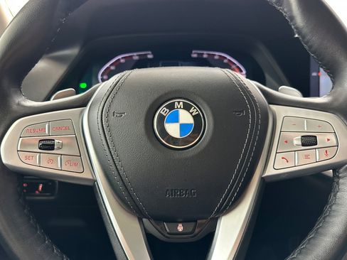 Certified 2022 BMW X7 xDrive40i w/ Premium Package AWD/4WD image 16
