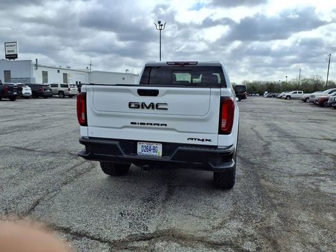 Used 2023 GMC Sierra 1500 AT4X AWD/4WD image 23