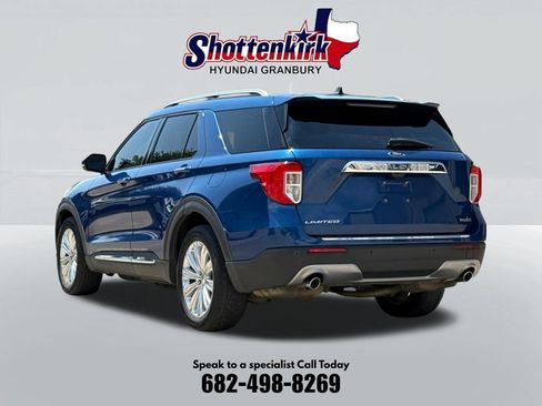 Used 2021 Ford Explorer Limited w/ Equipment Group 301A RWD image 8