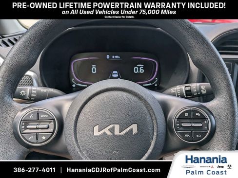 Used 2023 Kia Soul LX FWD image 31