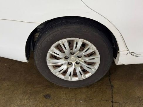 Used 2007 Toyota Camry XLE FWD image 8