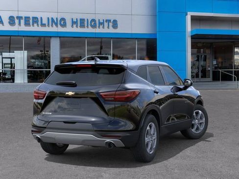 New 2026 Chevrolet Blazer LT FWD image 4