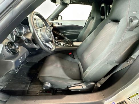 Used 2017 MAZDA MX-5 Miata RF Club w/ Brembo/BBS Package image 18