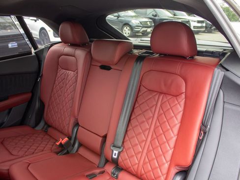 Used 2024 Audi SQ8 Premium Plus AWD/4WD image 22
